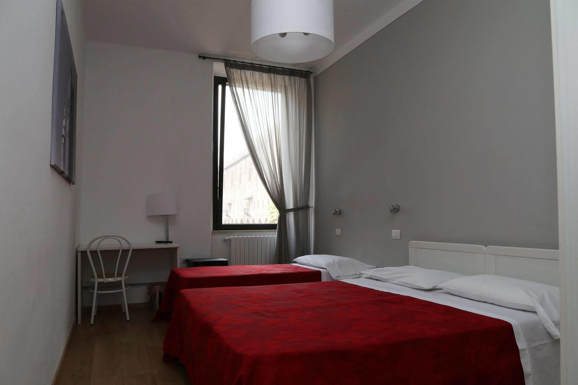Hotel dei Gonzaga Mantova Esterno foto