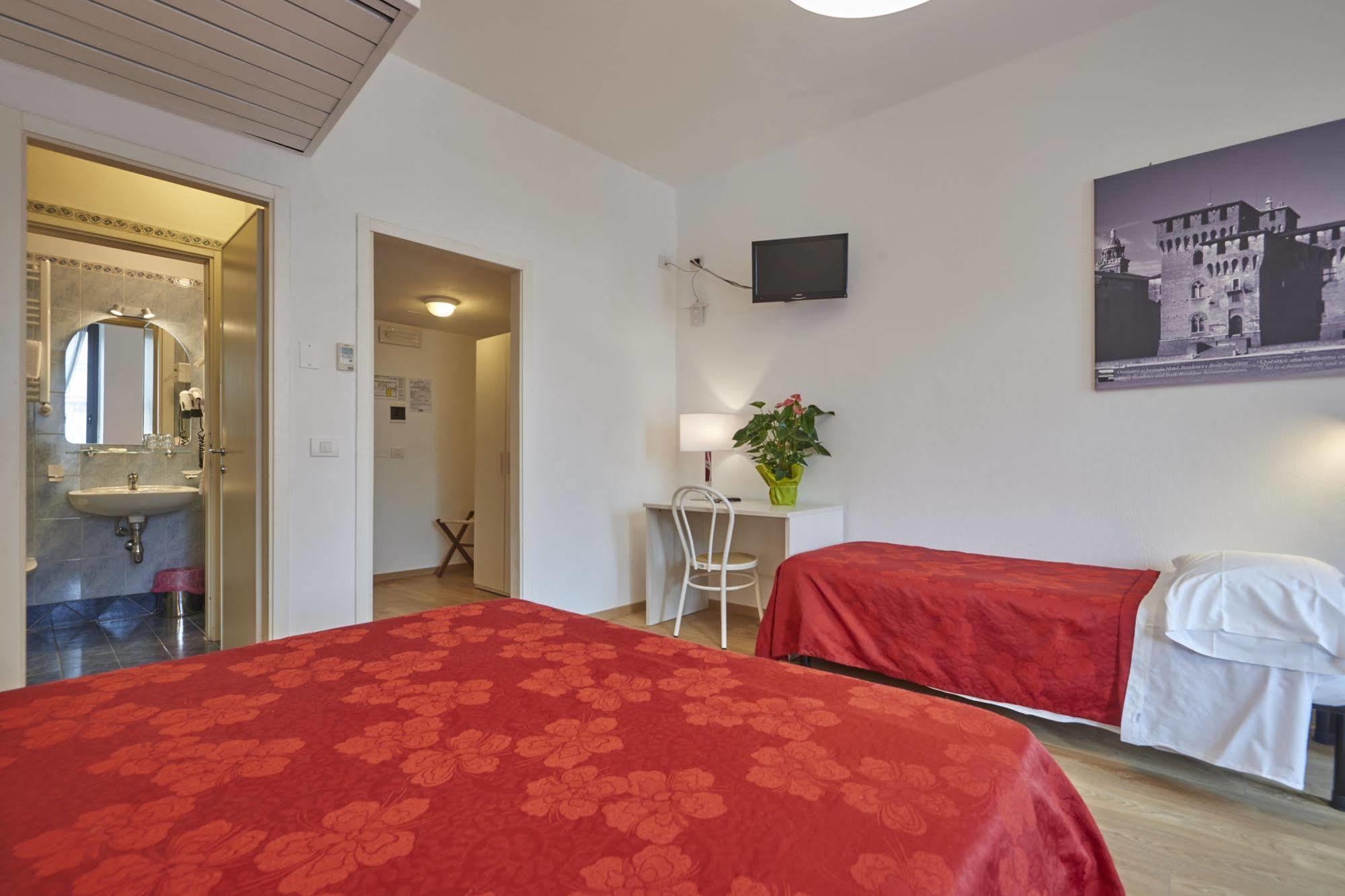 Hotel dei Gonzaga Mantova Esterno foto